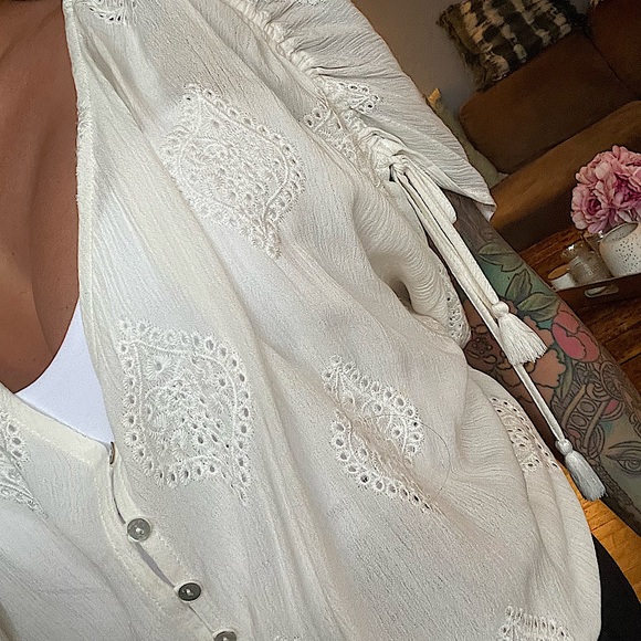Boho Embroidered Blouse - Picture 9 of 16